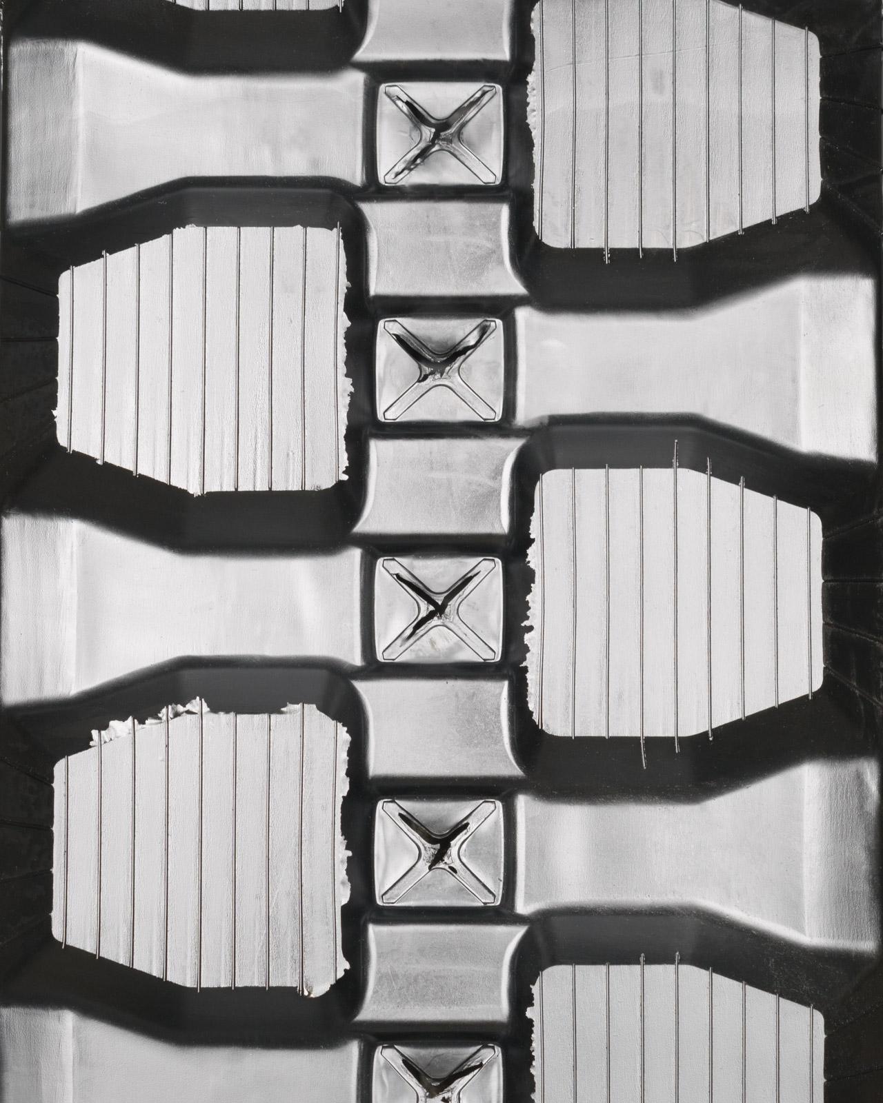 set of 2 13" standard duty rubber track (320x86bx52)